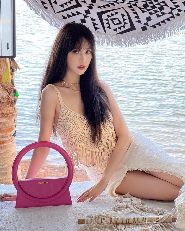 Ngọc Trinh cứ diện đơn giản lại được khen hết lời - Hình 3 Ngoc Trinh cu dien don gian lai duoc khen het loi-Hinh-3