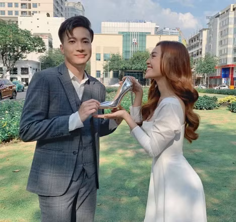 S.T Sơn Thạch đăng ảnh chúc mừng sinh nhật Lan Ngọc - Hình 2 S.T Son Thach dang anh chuc mung sinh nhat Lan Ngoc-Hinh-2