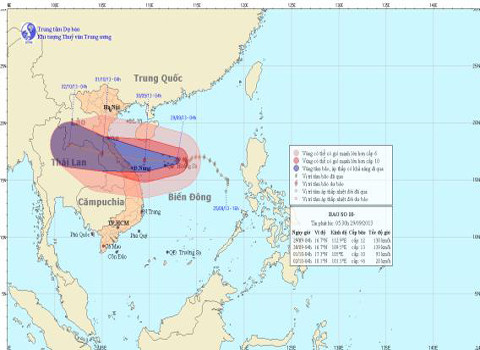 Hình ảnh mới nhất về cơn bão số 10.