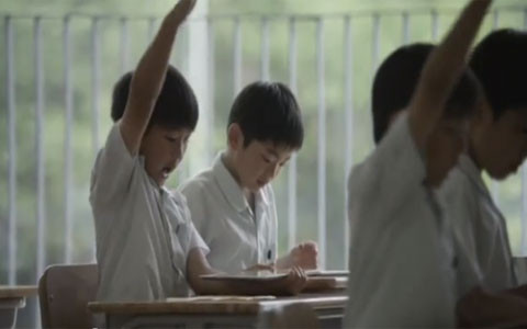 Các nhà quảng cáo: Chúng tôi thà làm việc với Google còn hơn là với Apple. Bản điều tra gần đây nhất do công ty nghiên cứu The Talent Business tiến hành chỉ ra rằng các chuyên gia quảng cáo cao cấp thích làm việc với Google hơn là với Apple.