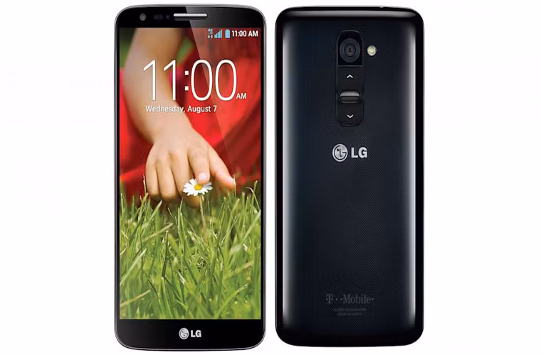 LG muốn bán được 10 triệu chiếc G2. Chiếc điện thoại mới “làm mưa, làm gió” G2 thời gian vừa qua của LG được các nhà lãnh đạo tập đoàn này vô cùng kỳ vọng. Trong một sự kiện tại Đài Loan, họ cho biết hy vọng G2 có thể đạt được mốc 10 triệu chiếc bán ra trên toàn thế giới.