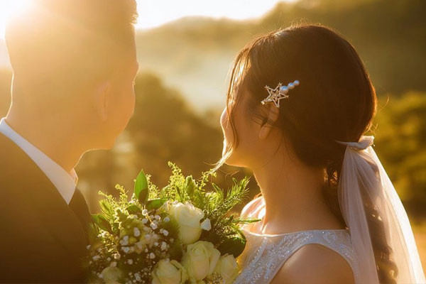 Vi toi ma chong chua cuoi bi ca nha tu mat