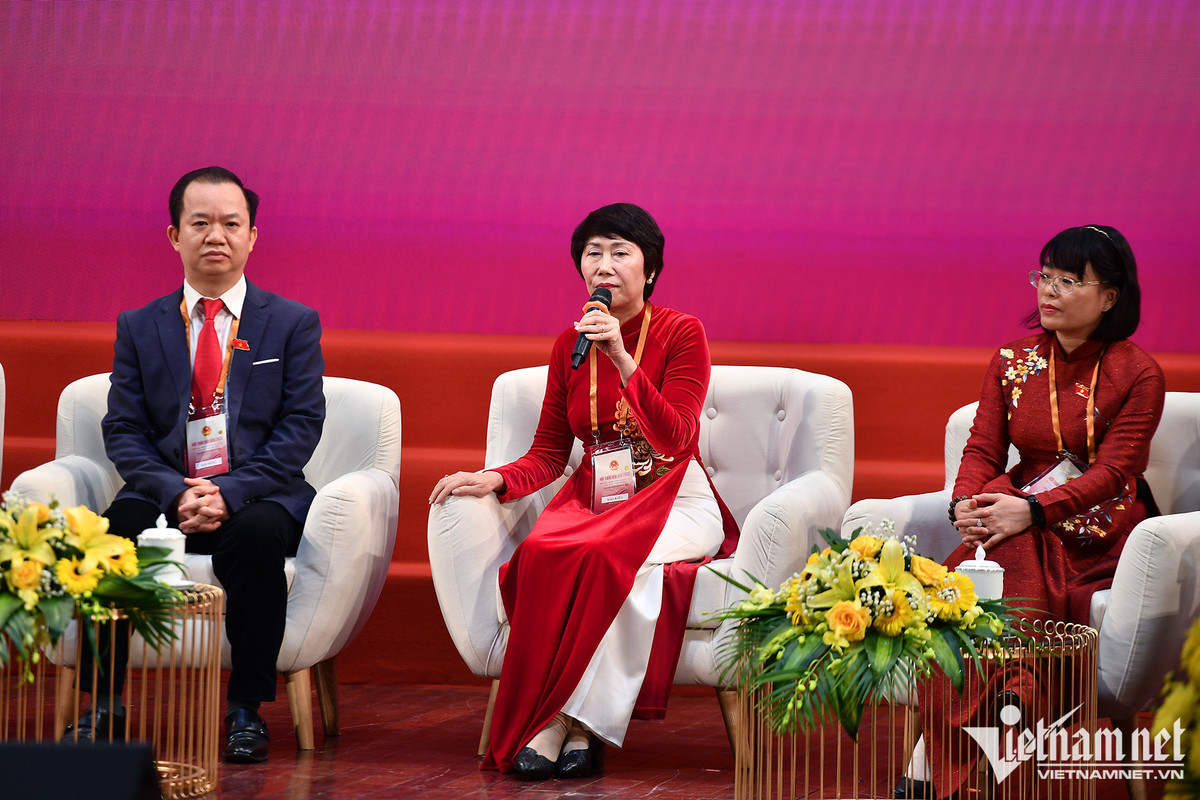 Thu truong Bo TT&TT Nguyen Thanh Lam: Khong bao ho nguoc san pham van hoa nuoc ngoai