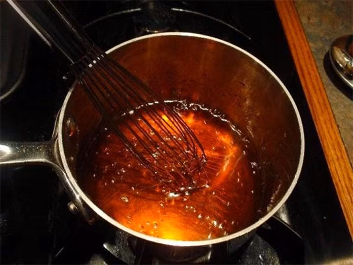 5 sai lam khi dung nuoc mam de gay hau qua kho luong-Hinh-4