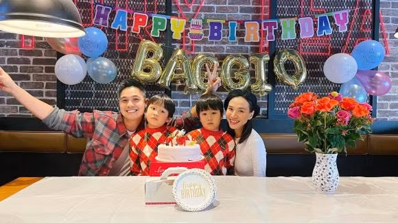 Baggio đón sinh nhật ấm cúng bên gia đình.