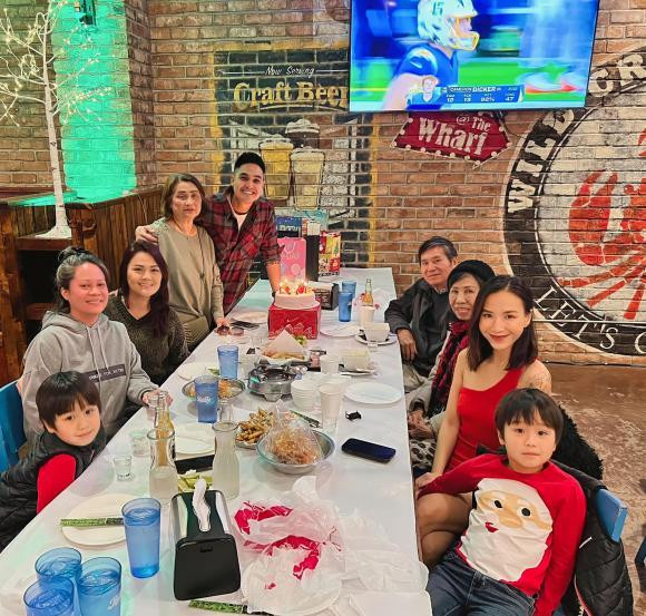 ua ảnh có thể thấy nam diễn viên được nhà vợ rất yêu quý.