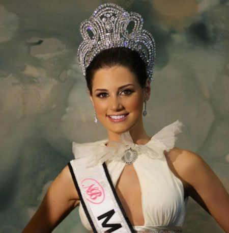3. Vương miện hoa hậu Mexico: Thiết kế đặc biệt của chiếc vương miện này được tạo ra nhằm kỉ niệm 200 năm độc lập nhà nước Mexico. Nó được làm bằng bạc và bạch kim, kim cương. Một trong những chiếc vương miện đắt giá nhất hiện nay.
