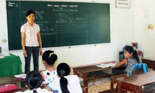 Các lớp học của Trường Tiểu học Hương Bình hiện đang rất thưa thớt học sinh- Ảnh: HTO