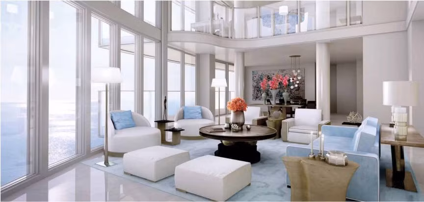 Căn hộ penthouse này có 5 tầng, với diện tích 3.300 m2, gồm 6 phòng ngủ với những cửa sổ lớn kéo dài từ sàn tới trần, sân thượng riêng với cái nhìn toàn cảnh Monaco tuyệt đẹp, một hồ bơi vô cực cùng ống trượt nước hiện đại.