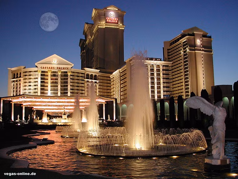 Khách sạn Caesars Palace Las Vegas đón tiếp lượng khách nhà giàu nhiều thứ 3 với 3.400 lượt.