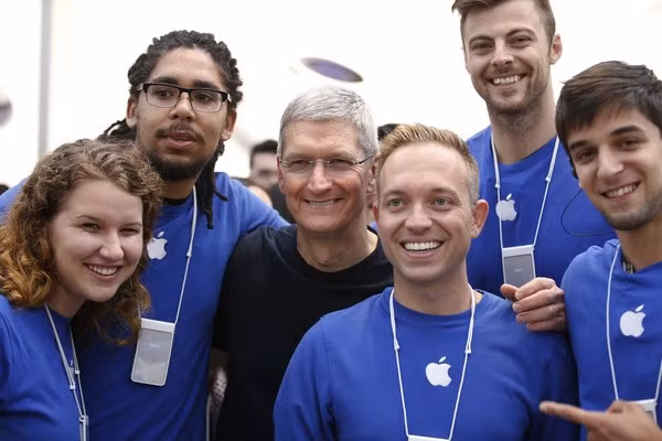 Apple bán được 12,9 triệu iPad vào quý trước, tương đương mỗi nhân viên của công ty có thể bán được 258 chiếc.