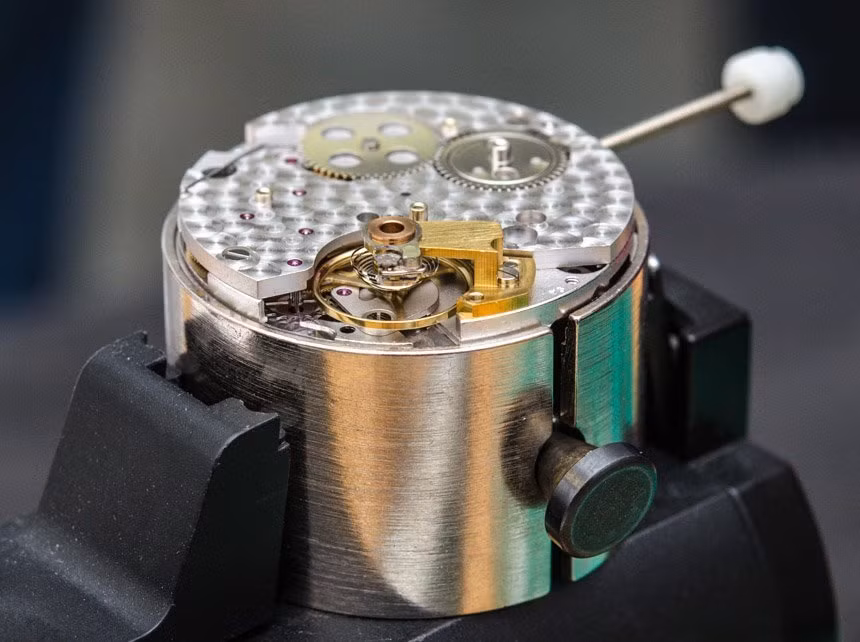 Với số lượng sản xuất rất hạn chế, chiếc đồng hồ Felix sẽ được chăm chút, nắn chỉnh tỉ mỉ tới từng chi tiết.