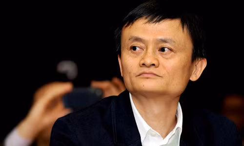 Jack Ma - tỷ phú sáng lập công ty thương mại điện tử lớn nhất châu Á Alibaba, đang nắm giữ vị trí tỷ phú giàu nhất châu Á.