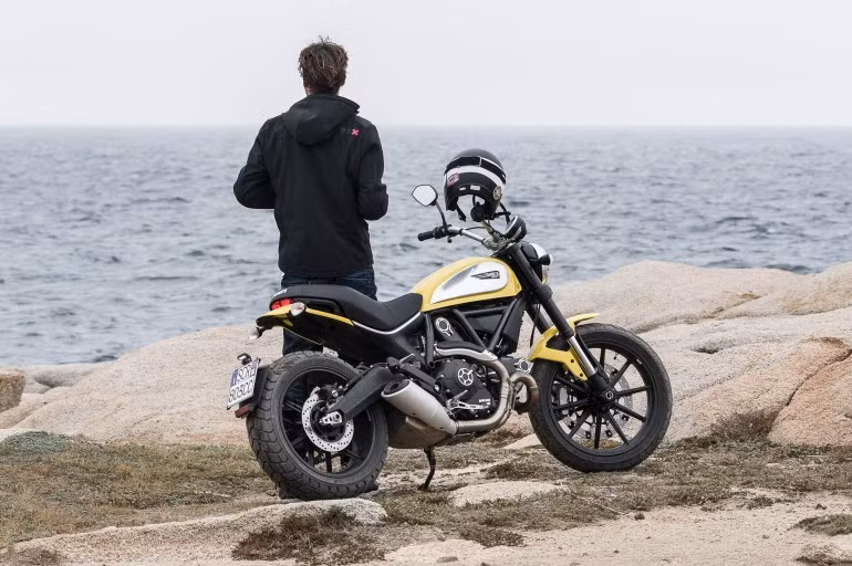 Ducati Scrambler 2015 chính thức trình làng tại triển lãm.