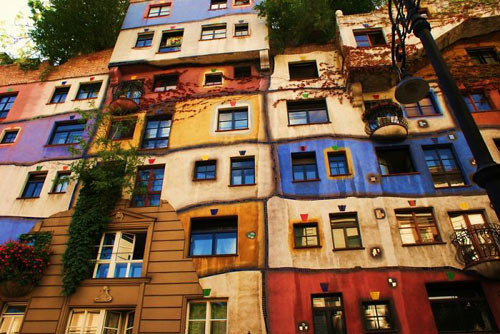 Tòa nhà chung cư Hundertwasser ở Vienna (Áo).