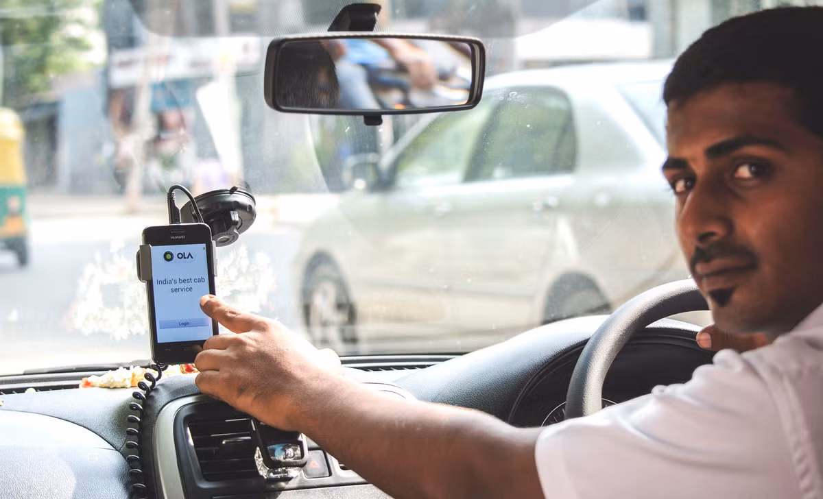 Tài xế Uber cũng hợp tác với các đơn vị vận tải khác để phục vụ khách khi rảnh rỗi.