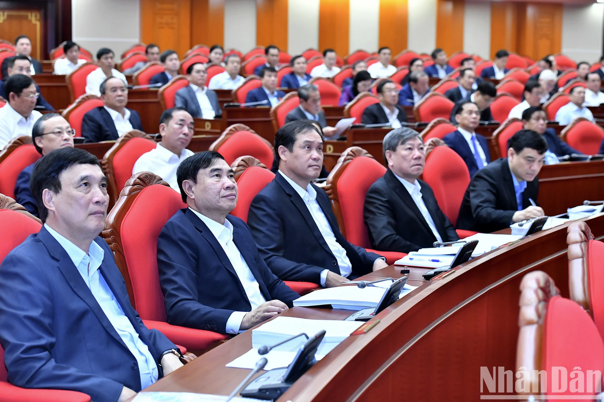 Khai mac Hoi nghi Ban Chap hanh Trung uong Dang khoa XIII-Hinh-7