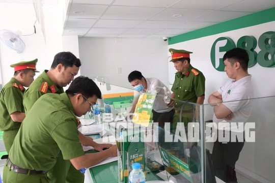 13 điểm kinh doanh của F88 ở Tiền Giang đồng loạt bị kiểm tra - Hình 2 13 diem kinh doanh cua F88 o Tien Giang dong loat bi kiem tra-Hinh-2