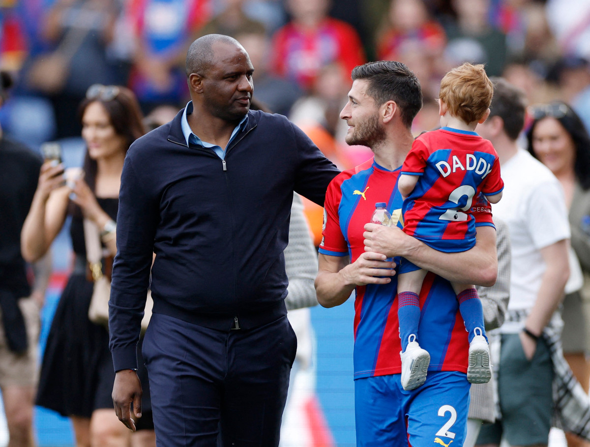Hôm 17/3, Crystal Palace quyết định sa thải HLV Patrick Vieira sau khi chưa biết đến mùi chiến thắng tại hạng đấu cao nhất nước Anh trong năm 2023. Sau 12 trận đấu kể từ tháng 1, Palace chưa thắng trận nào (thua 6). Phong độ tệ hại của CLB thành London khiến cựu tiền vệ Arsenal mất việc.