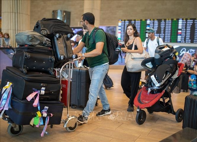 Nhieu quoc gia khuyen cao cong dan khong den Israel, Iran