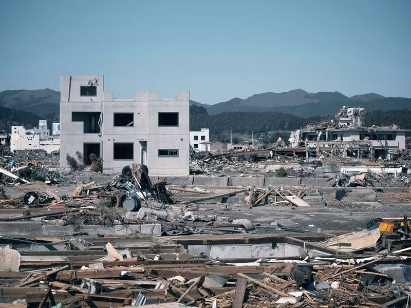 Fukushima, Nhật Bản có thể trông không nguy hiểm, thậm chí đẹp như tranh vẽ, nhưng sau thảm họa hạt nhân vào tháng 3-2011, nơi này vẫn có mức độ phóng xạ cao và cấm người ở.