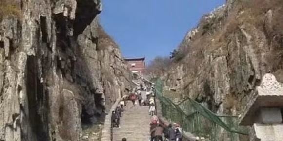 Khong nen chup anh voi nhung thu nay, keo anh huong den van may