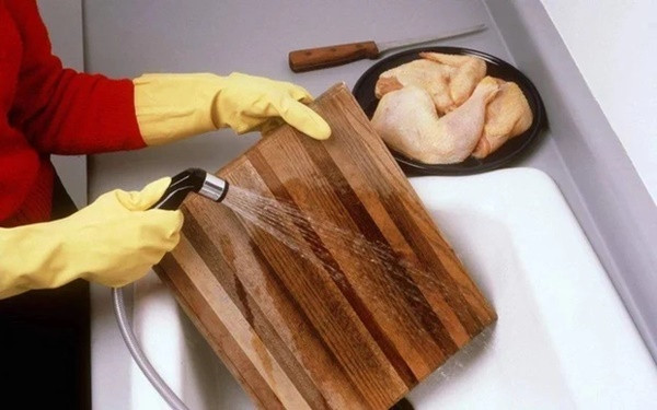 3 thu trong nha bep tiem an nhieu nguy co gay ung thu nhat-Hinh-5