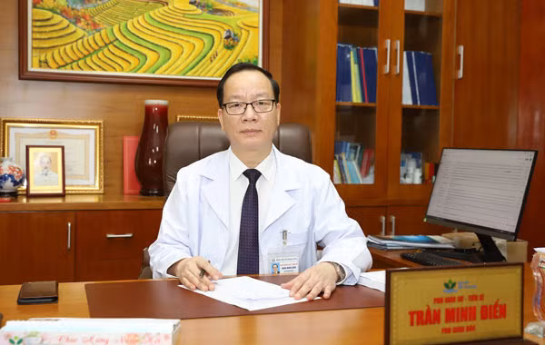 Giam doc Benh vien Nhi chi cach xu ly khi tre mac COVID-19 co giat