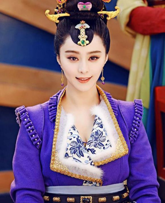 Võ Tắc Thiên nổi tiếng trong lịch sử rốt cuộc cao bao nhiêu? Vo Tac Thien noi tieng trong lich su rot cuoc cao bao nhieu?