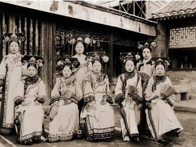 Cuoc song te nhat cua cac phi tan hau cung nha Thanh