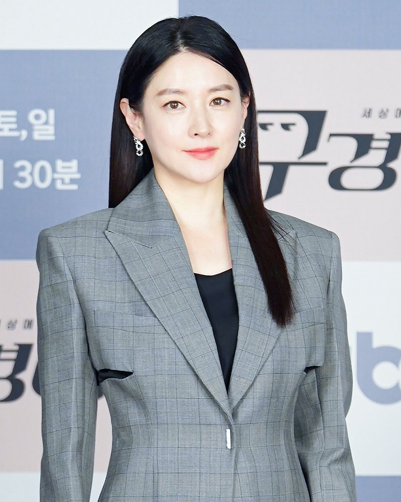 Bi quyet so huu lan da khong tuoi cua Lee Young Ae
