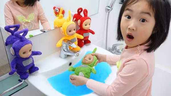 Be gai gay xon xao khi 6 tuoi da mua duoc nha tri gia 186 ty