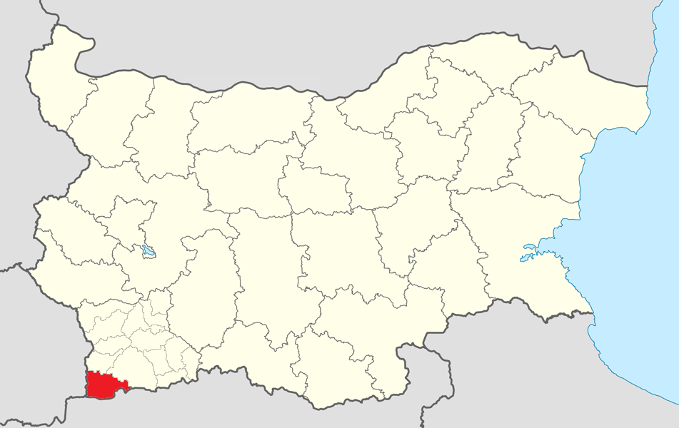 Đến tháng 10/1925, căng thẳng giữa hai nước dâng cao dọc theo biên giới, đặc biệt là vùng Petrich thuộc tỉnh Blagoevgrad, Bulgaria, giáp với Hy Lạp.