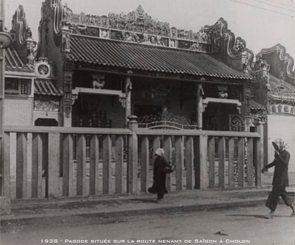 Hội quán Quảng Triệu năm 1938. Hội quán đã được ghi nhận là di tích kiến trúc nghệ thuật cấp quốc gia của Việt Nam.