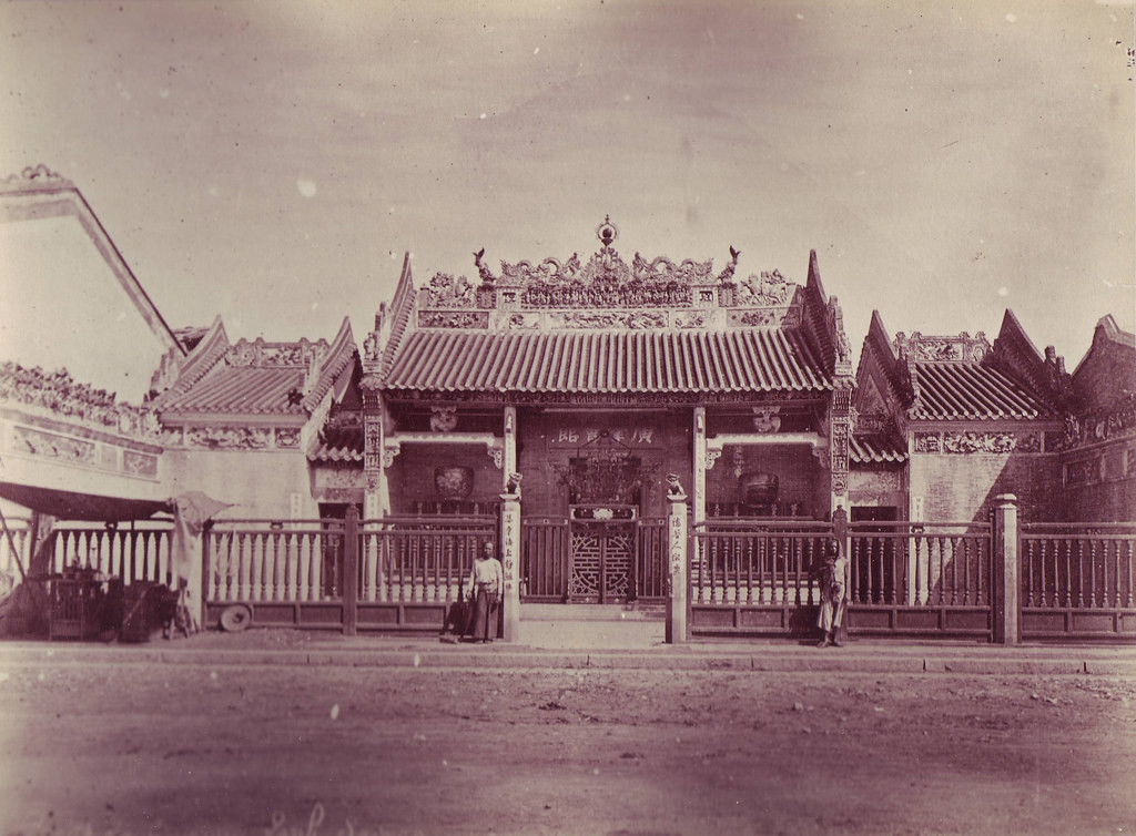 Hội quán Quảng Triệu khoảng năm 1880-1890. Tên gọi "Quảng Triệu" là viết tắt của hai hai phủ Quảng Châu và Triệu Khánh, tỉnh Quảng Đông, Trung Quốc, xuất xứ của cộng đồng người Hoa thành lập hội quán.
