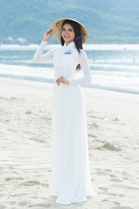 Nữ sinh cao 1,72 m, số đo 85-64-91, thuộc nhóm được đánh giá cao về hình thể. Ngọc Thoa kể thêm những ngày đầu tham dự vòng chung khảo phía Nam, cô khá lo lắng mỗi lần tập luyện bởi nhảy múa không phải thế mạnh. Nhưng cô được các thí sinh khác hỗ trợ, quyết tâm cùng nhau trả bài hoàn chỉnh mới nghỉ ngơi. Điều này khiến Ngọc Thoa bất ngờ và trân quý tình cảm họ dành cho nhau trong cuộc thi.