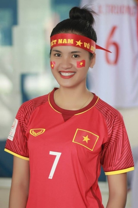 Người đẹp cũng có niềm đam mê thể thao. Cô thường chạy bộ, chơi bóng chuyền giúp rèn luyện sức khỏe, đảm bảo việc học và tham gia các hoạt động khác tại trường.