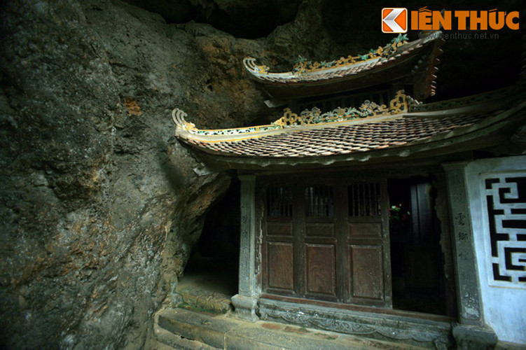 Trong sử sách nhà Nguyễn, Bích Động được mệnh danh là "Nam Thiên đệ nhị động" - động đẹp thứ nhì của trời Nam. Ngày nay, chùa là một công trình thuộc Quần thể danh thắng Tràng An Tam Cốc - Bích Động, đã được xếp hạng di tích quốc gia đặc biệt và Di sản thế giới của UNESCO.