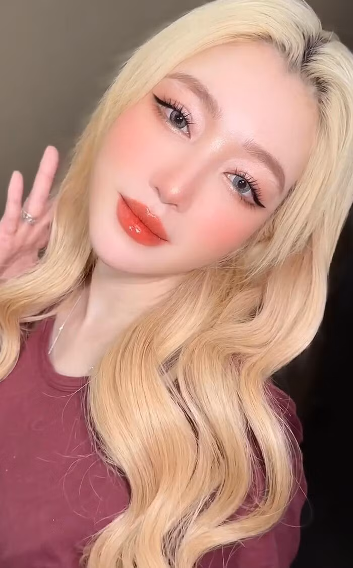 Elly Tran phan no vi ly do chong dua ra khi ly hon