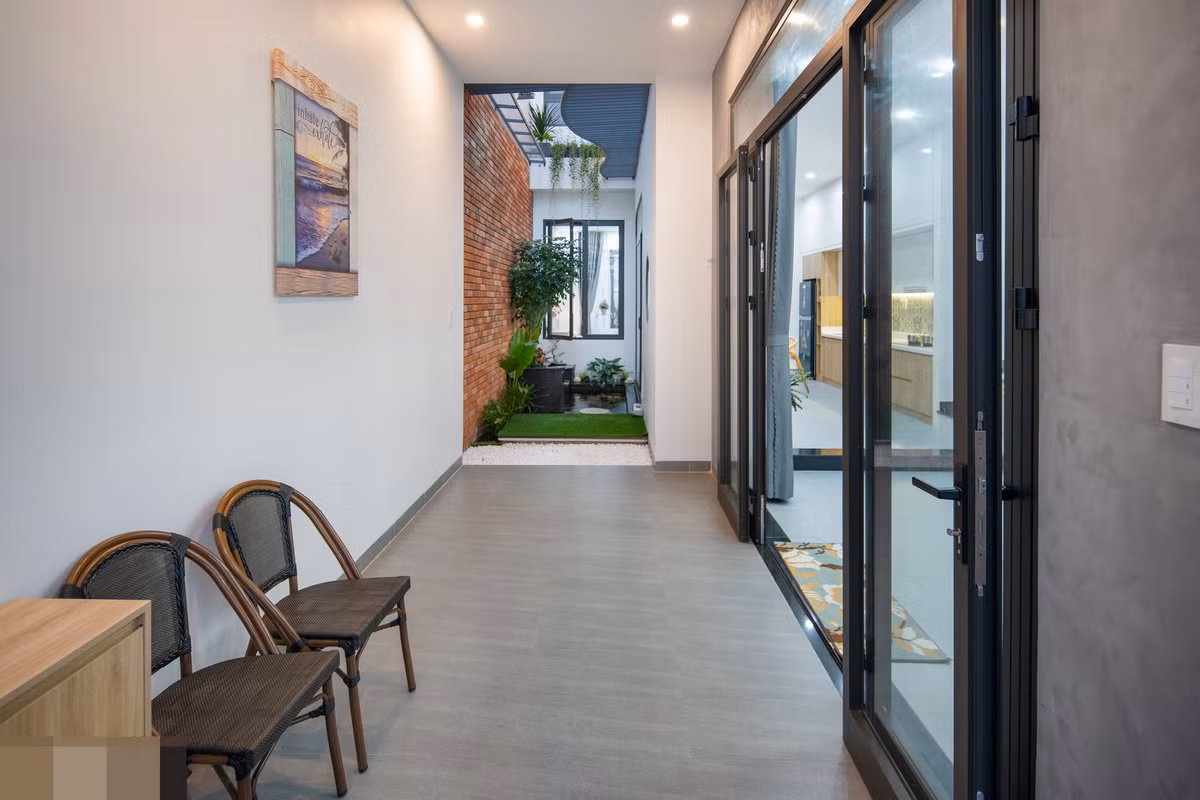 Ngôi nhà xây bằng tình yêu của cô gái Quảng Nam dành cho bố mẹ - Hình 11 Ngoi nha xay bang tinh yeu cua co gai Quang Nam danh cho bo me-Hinh-11