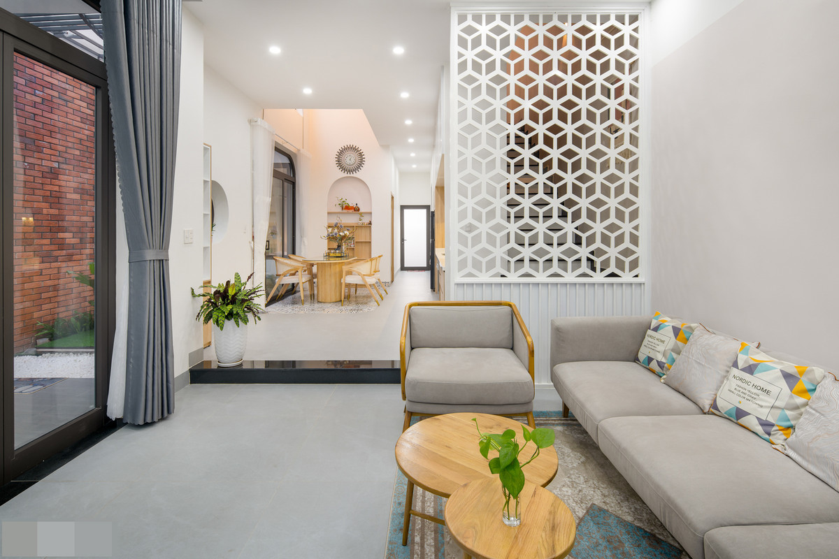 Ngôi nhà xây bằng tình yêu của cô gái Quảng Nam dành cho bố mẹ - Hình 6 Ngoi nha xay bang tinh yeu cua co gai Quang Nam danh cho bo me-Hinh-6