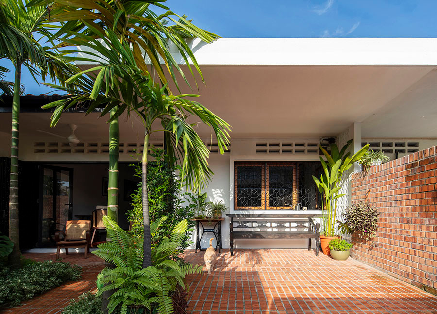 Doc dao nha vuon 1 tang 3 phong ngu cai tao tu dinh thu 50 nam tuoi-Hinh-6