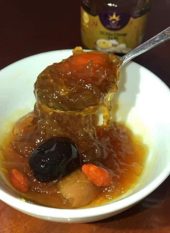 Tổ yến chưng đắt khách mùa dịch, chủ cửa hàng bán sương sương vài cân/ngày - Hình 4 To yen chung dat khach mua dich, chu cua hang ban suong suong vai can/ngay-Hinh-4