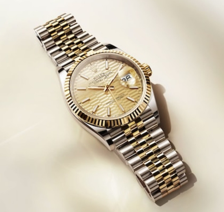 Chính vì vậy, những thương hiệu nổi tiếng thế giới như Rolex hay Patek Philippe sẽ luôn là lựa chọn lý tưởng của giới nhà giàu.