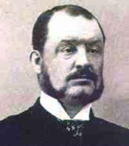 James Berry là học trò của William Marwood và được biết đến là đao phủ nổi tiếng thời Victoria. Khi còn là trợ lý của Marwood, Berry đã học được rất nhiều từ thầy của mình với phương pháp hành quyết tử tù nhanh gọn. Ông nổi tiếng là một đao phủ văn mình và không bao giờ tự coi mình là “Hangman”. Theo các tài liệu ghi chép lại, trong quá trình hành nghề ông đã hành quyết hơn 130 vụ.