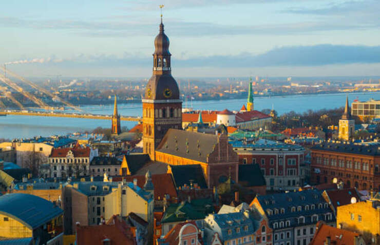 Quoc gia co gio lam viec dai nhat the gioi, moi ngay lam hon 10 tieng-Hinh-2