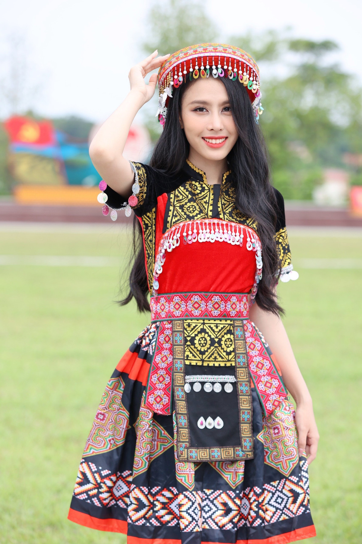 Người đẹp cũng chia sẻ cô nhìn thấy vùng đất Yên Bái đang thay đổi mạnh mẽ cả về kinh tế, du lịch và xã hội. Ngọc Hằng hy vọng việc tích cực ứng dụng chuyển đổi số sẽ mang lại cho nơi đây sự phát triển ngày càng mạnh mẽ hơn.