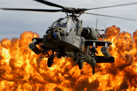 AH-64 Apache được trang bị công nghệ điện tử và hệ thống điều khiển hỏa lực tuyệt vời. (Ảnh: military)