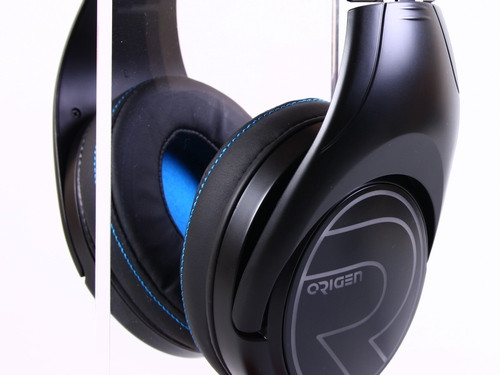 Chưa dừng lại ở đó, Ozone EKHO H80 Origen còn trang bị micro hỗ trợ thu âm đa hướng, có thể giấu gọn vào trong củ tai trái khi không sử dụng đến. Ozone đảm bảo EKHO H80 Origen cũng là một lựa chọn thích hợp cho nhu cầu voice chat chứ không chỉ mạnh về khả năng tái tạo không gian âm thanh nổi.