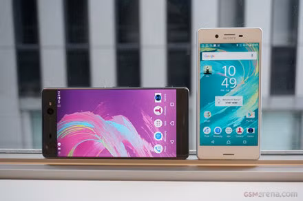 Dự kiến, trong tháng 7 tới, Sony sẽ giới thiệu chính thức sản phẩm mới này, cùng với các màu sắc lựa chọn như: Đen, trắng, vàng chanh. Tuy nhiên, chưa có thông tin chính thức về giá bán của chiếc smartphone "khổng lồ" này.